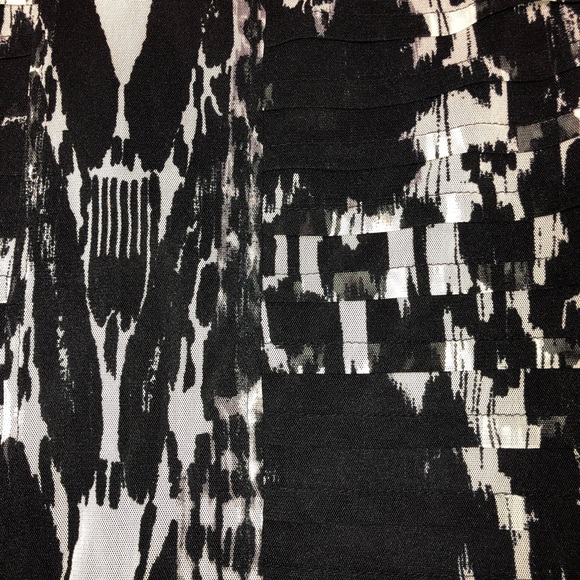 Saks Fifth Ave Black Label Dress - Picture 6 of 7